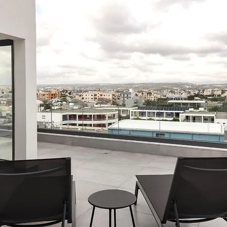 Apartment Phaedrus Living Opalia Residences Pearl *